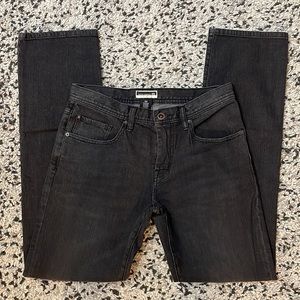 Travis Mathew The Standard Straight Fit Jeans—Size 32, Black